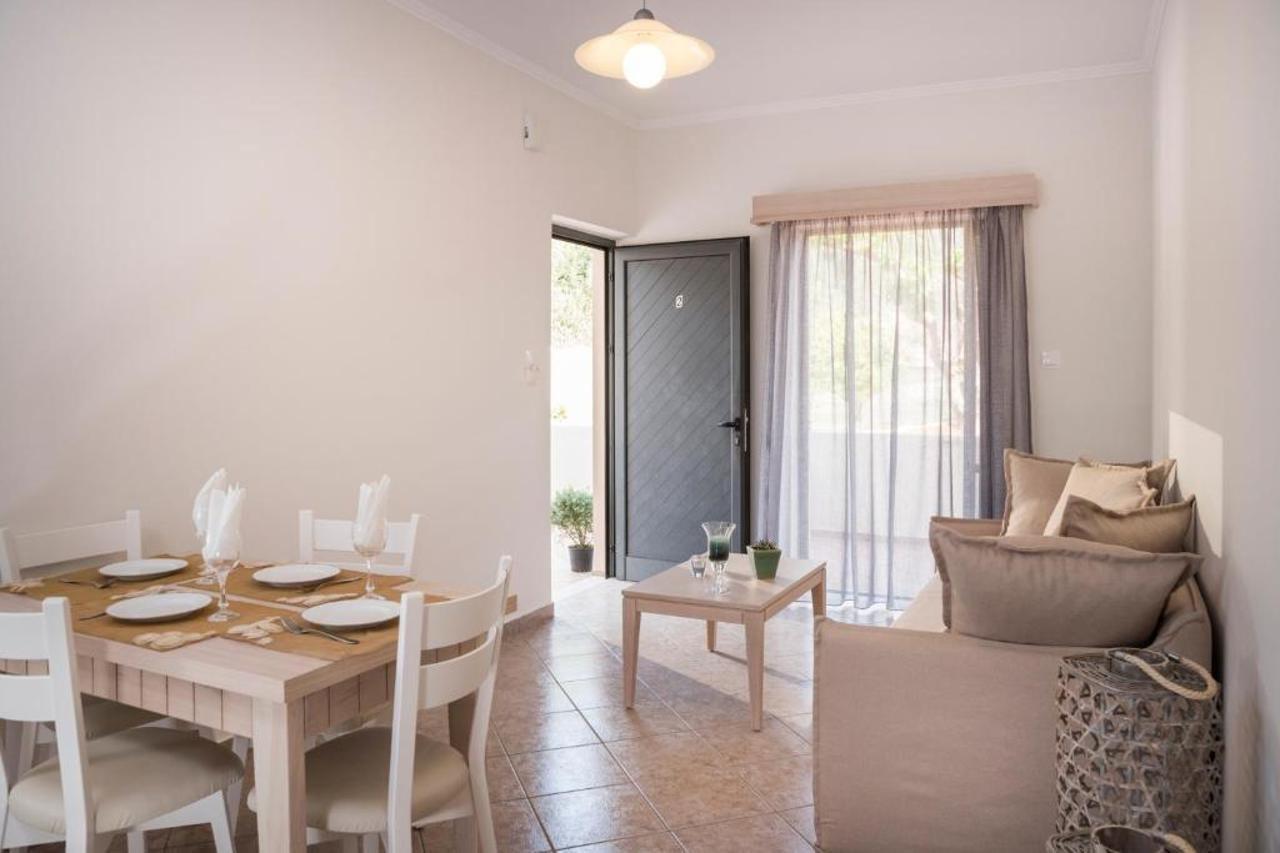 Mear Apartments And Studios Gialos  Bagian luar foto