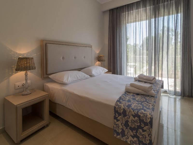 Mear Apartments And Studios Gialos  Bagian luar foto
